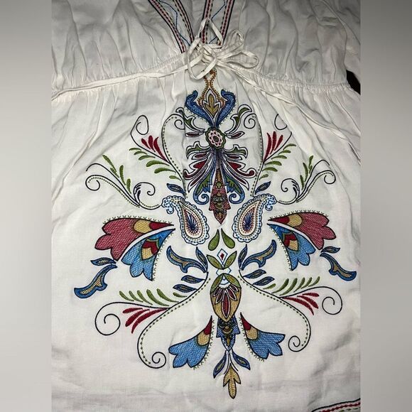 WD.NY Women white embroidered v neck blouse tunic sz 1X - Picture 2 of 6